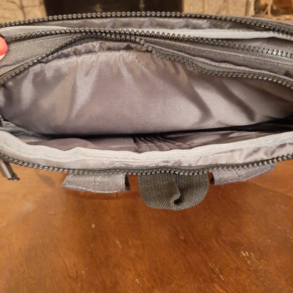 Ogia Grey Black Backpack - Picture 4 of 5